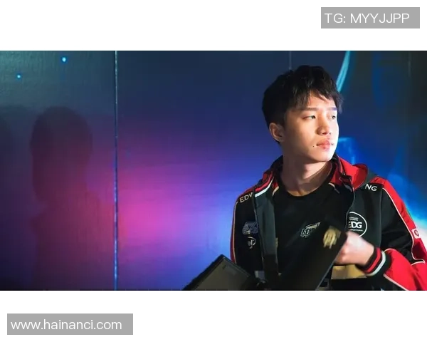 EDG球星足球：从电竞到绿茵场，跨界运动员的精彩蜕变与挑战