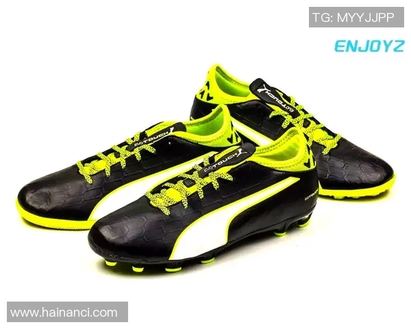 GT2足球鞋球星限量版全新登场 专为顶级运动员设计的卓越性能与舒适体验