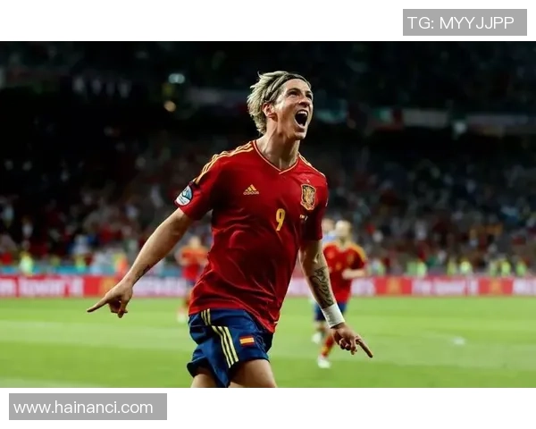 《绿茵传奇：足球巨星的荣耀与奋斗人生》