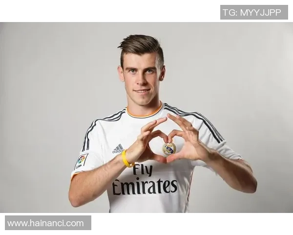 世界足球之巅传奇球星风采展现与辉煌成就解析