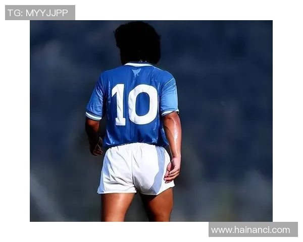 中国十大足球球星排行榜及其历史影响力解析 中国十大足球球星排行榜及其历史影响力解析