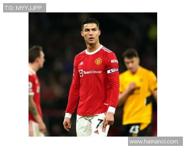 为何足球界频繁更换球星背后的深层原因与影响分析 为何足球界频繁更换球星背后的深层原因与影响分析