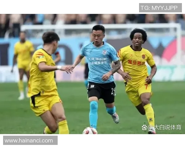 大连足球历史十大传奇球员回顾 探寻这座城市的足球辉煌瞬间