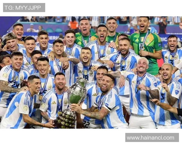 足坛百大球星风云榜：从梅西到C罗的传奇之路与巅峰对决